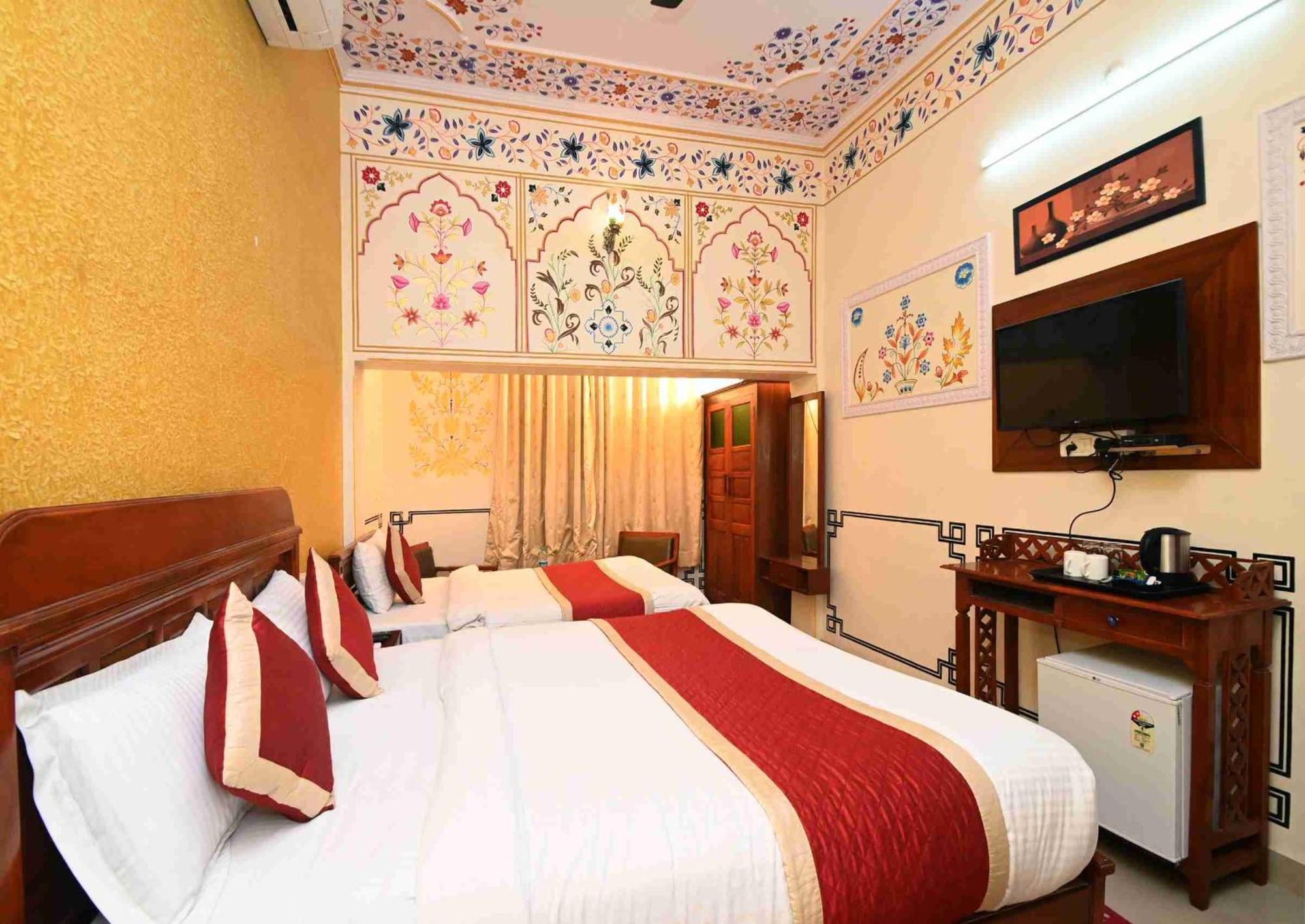 Virasat Mahal Heritage Hotel-Jaipur City Center Exterior photo