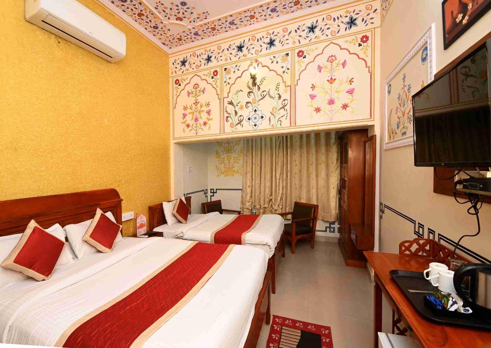 Virasat Mahal Heritage Hotel-Jaipur City Center Exterior photo