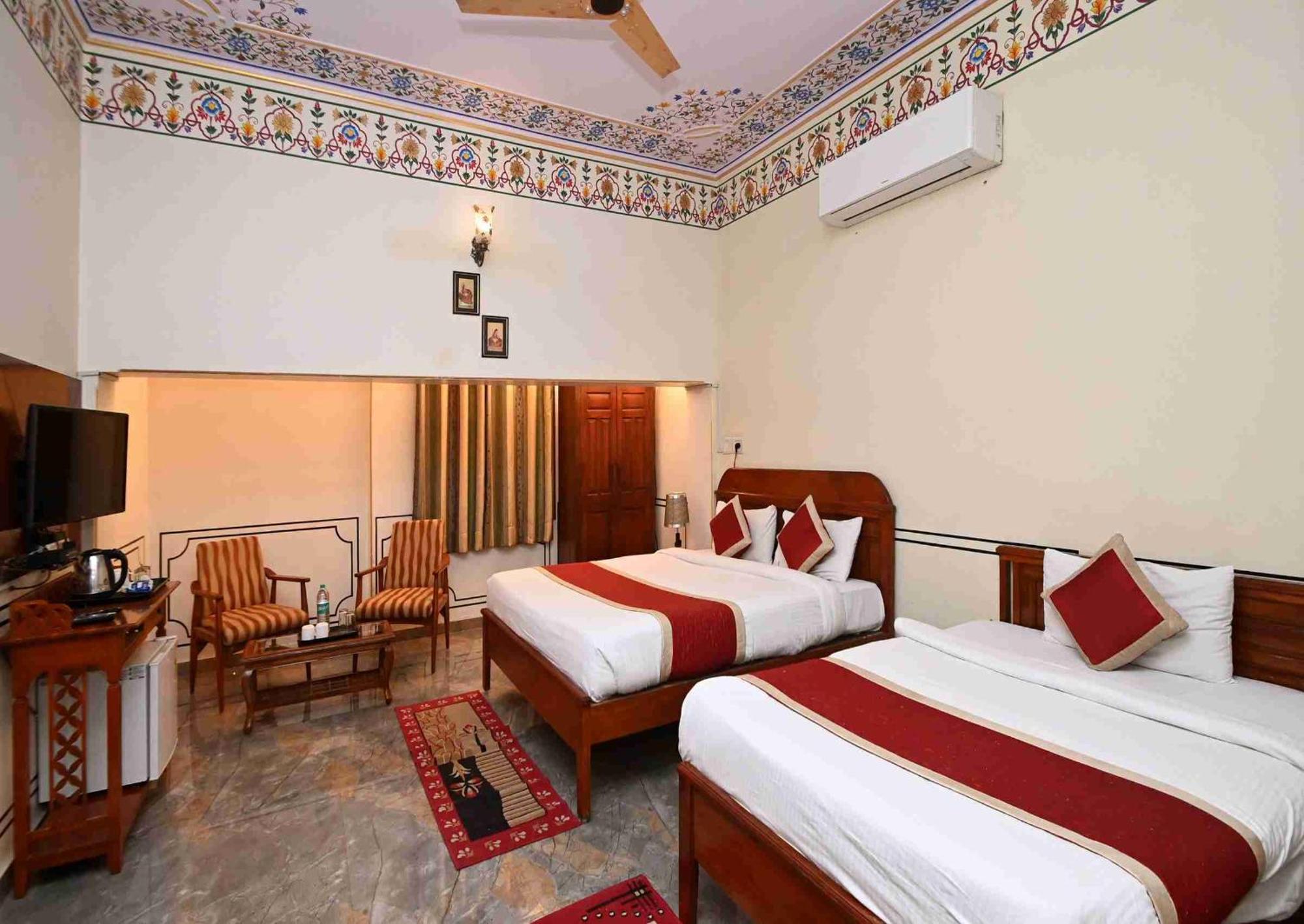 Virasat Mahal Heritage Hotel-Jaipur City Center Exterior photo