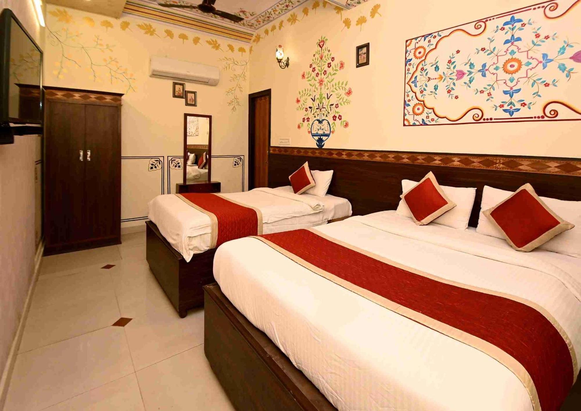 Virasat Mahal Heritage Hotel-Jaipur City Center Exterior photo
