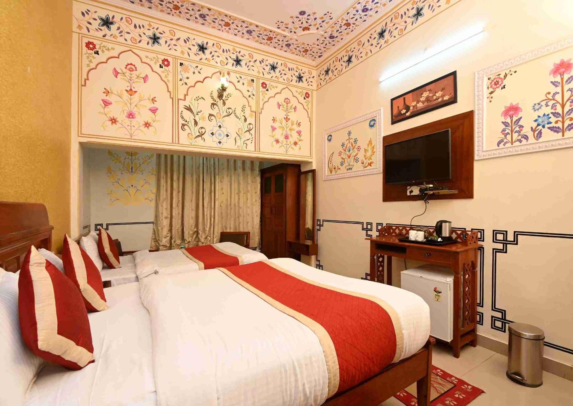Virasat Mahal Heritage Hotel-Jaipur City Center Exterior photo