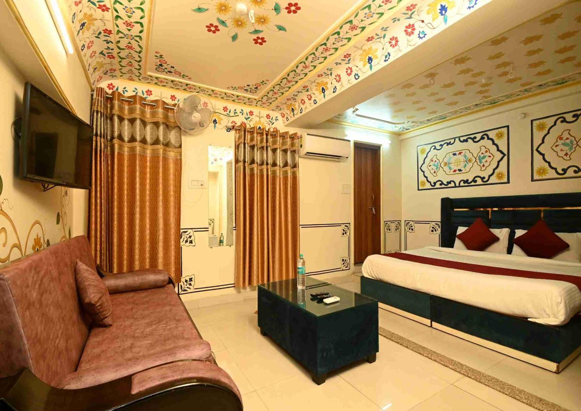 Virasat Mahal Heritage Hotel-Jaipur City Center Exterior photo