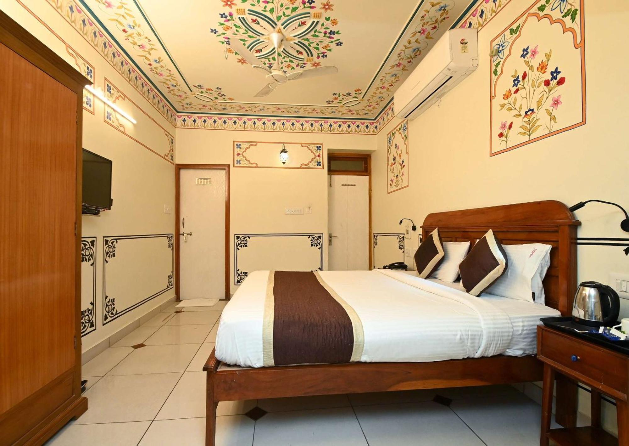 Virasat Mahal Heritage Hotel-Jaipur City Center Exterior photo