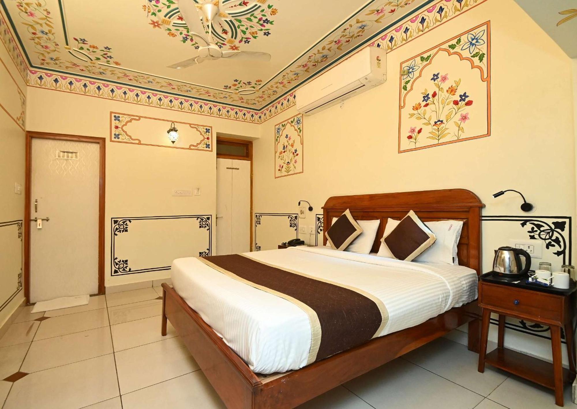 Virasat Mahal Heritage Hotel-Jaipur City Center Exterior photo