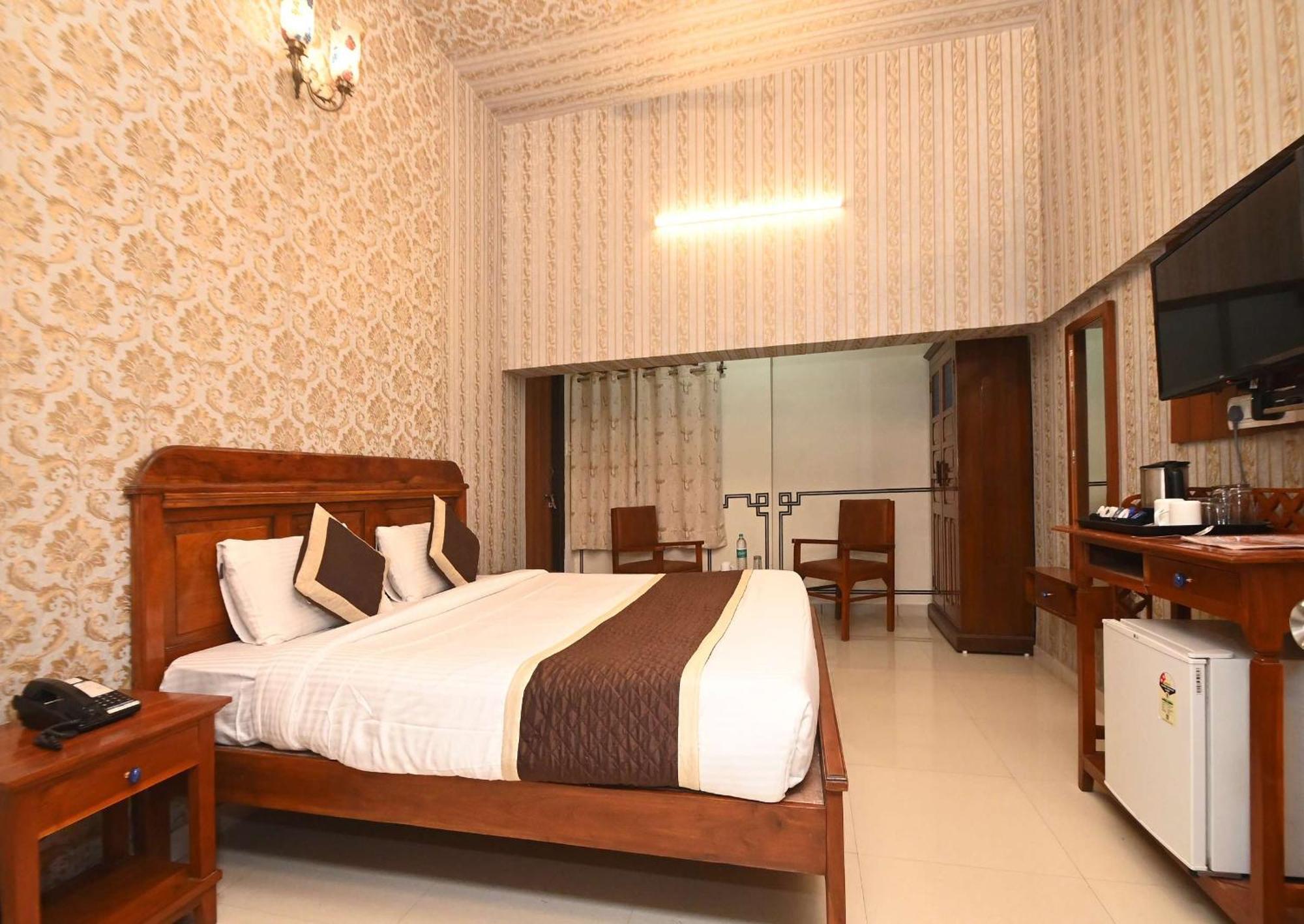 Virasat Mahal Heritage Hotel-Jaipur City Center Exterior photo